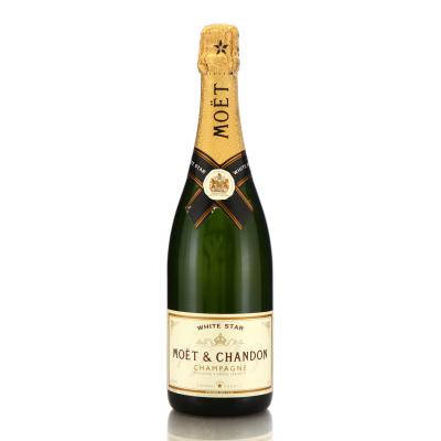 Moet & Chandon White Star NV Champagne