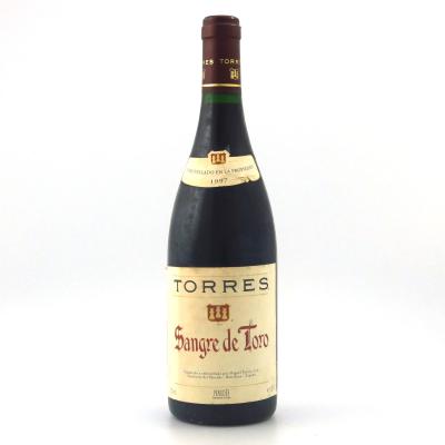 Torres \"Sangre De Toro\" 1997 Penedes