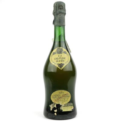 Veuve Clicquot Ponsardin La Grande Dame 1962 Vintage Champagne